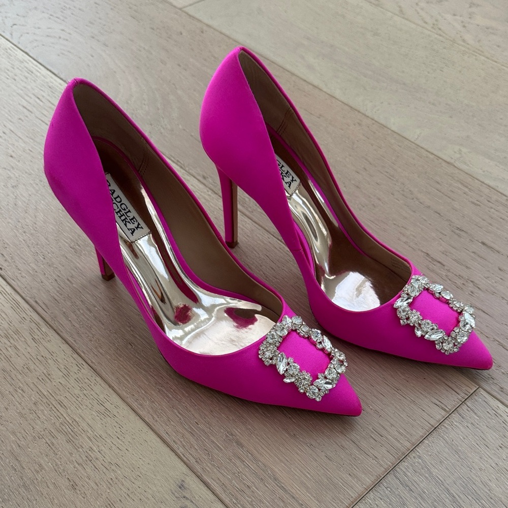 Badgley Mischka Hot Pink Satin Pointed-Toe Crystal Buckle Pumps